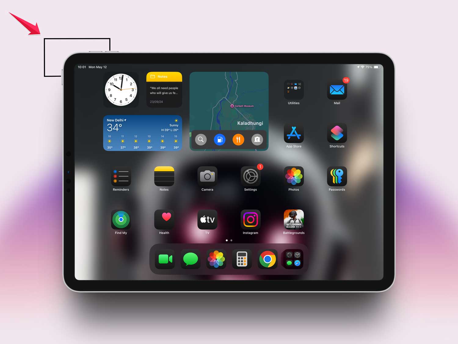 press power and volume down button in ipad